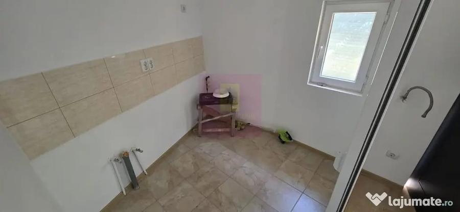Casa cu 2 camere de vanzare in Campina - 8