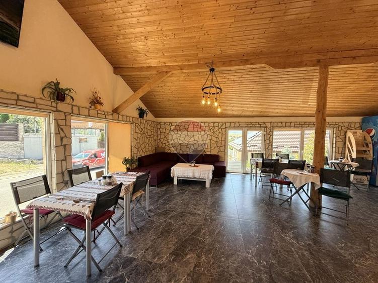 Spațiu comercial, de 100 mp, în Sălicea