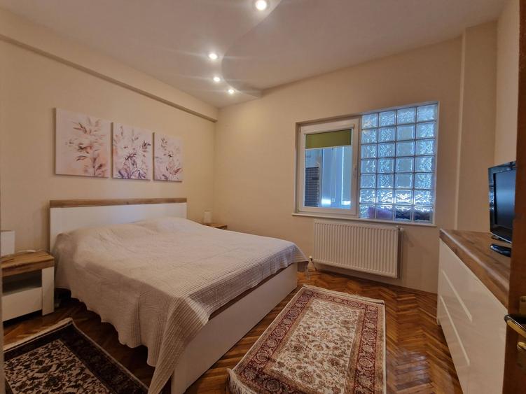 Apartament cu 2 camere decomandat în Ultracentral