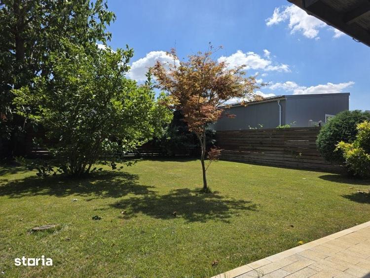 Casă cu 5 camere cu Teren 600 Mp în Clinceni