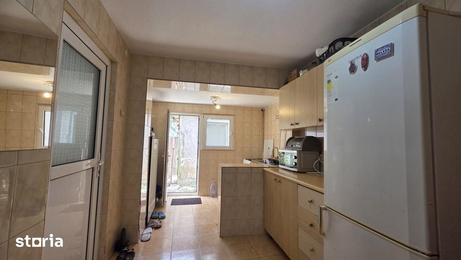 Casă cu 2 camere cu Teren 150 Mp în Iancului