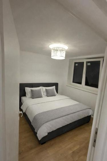 apartament de vanzare - 4