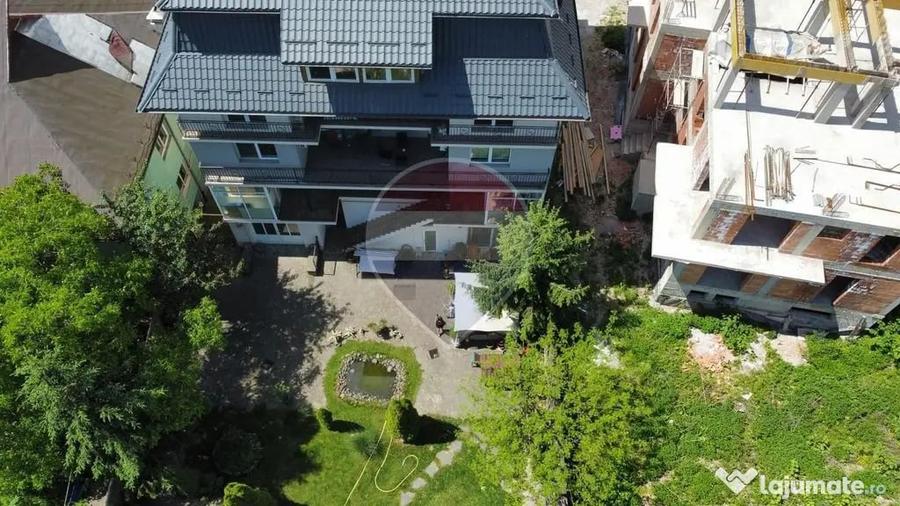 Spațiu comercial, de 1,100 mp, în Central