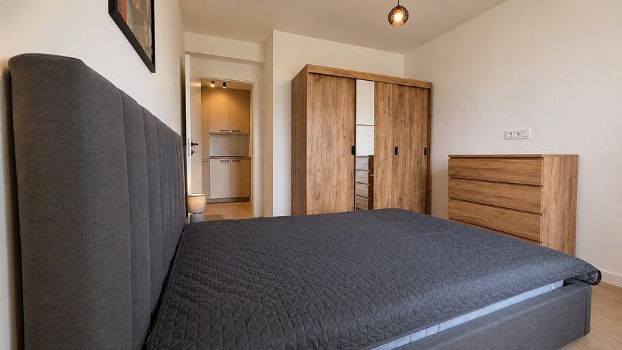 Apartament cu 2 camere decomandat, mobilat în Jiului
