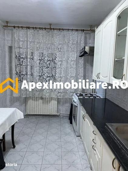 Apartament cu 2 camere decomandat în Grivița
