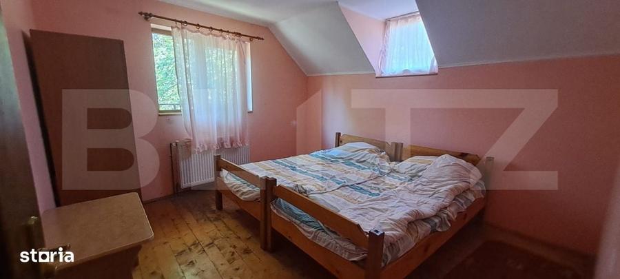 Casă cu 4 camere în Sebeș