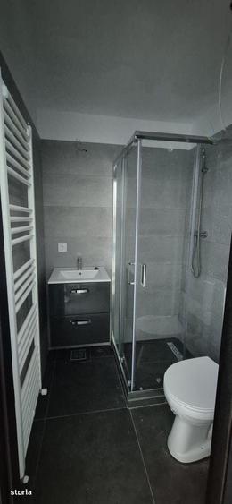 Apartament cu 4 camere în Lefaia