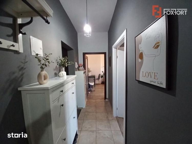 Apartament cu 2 camere decomandat în Ghiroda