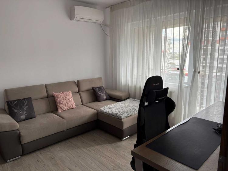 Apartament cu 2 camere decomandat în Păcii