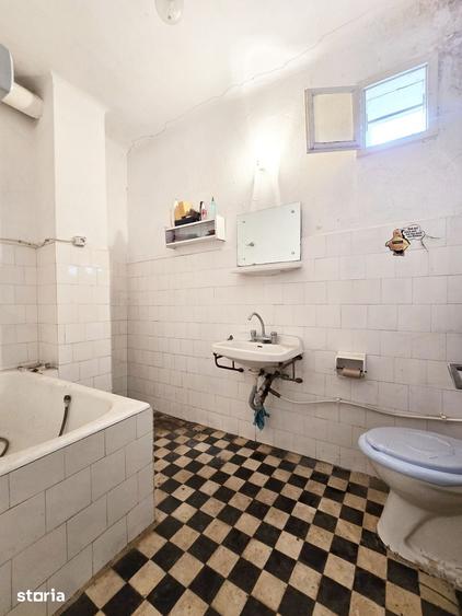 Casă cu 4 camere cu Teren 764 Mp în Sânnicolau Mic