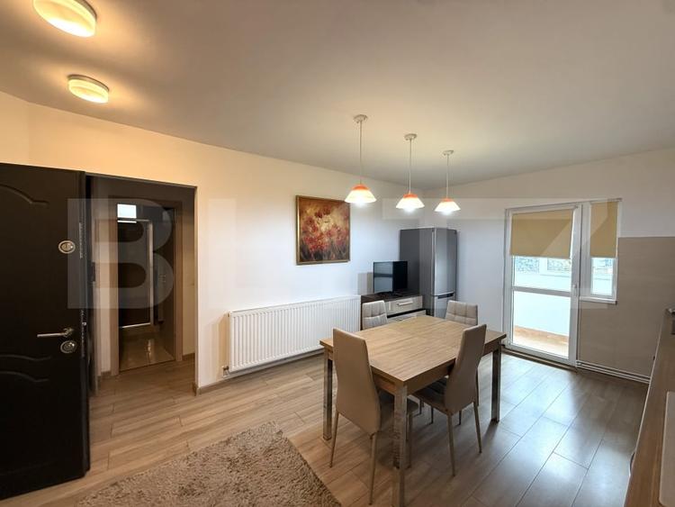 Apartament cu 2 camere decomandat, mobilat în Zorilor