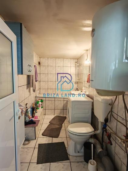Casă individuală cu 3 camere cu Canalizare în Străulești