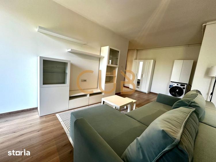 Apartament cu 2 camere, mobilat în Est