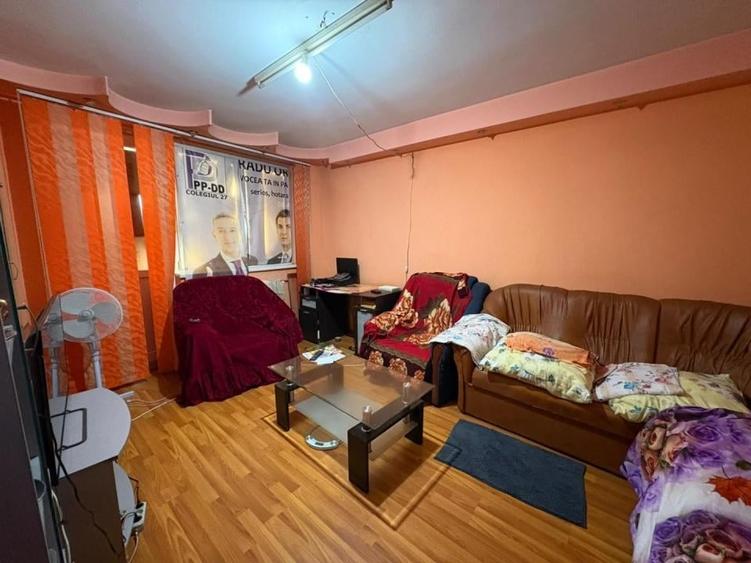 Vanzari Apartamente 4 camere Militari Lujerului - 1