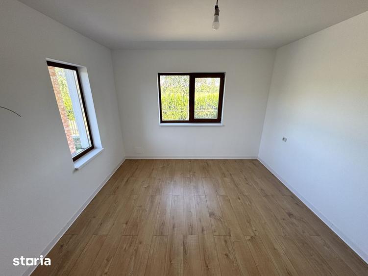 Casă cu 3 camere cu Teren 500 Mp în Ciurea