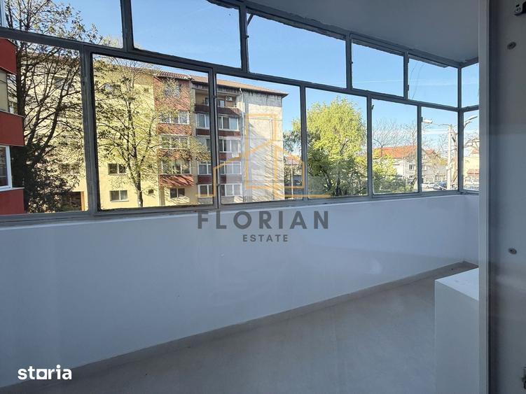 Apartament cu 3 camere semidecomandat în Telegrafului