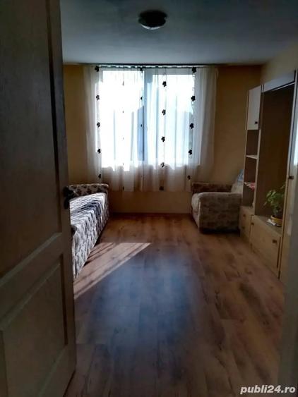 Casă cu 6 camere cu Teren 3000 Mp în Mănăștiur