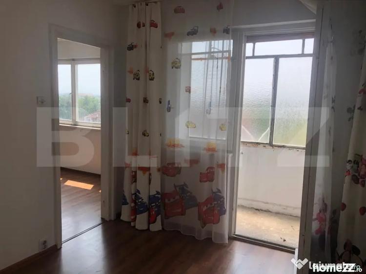 Apartament cu 2 camere nedecomandat în 14 Mai
