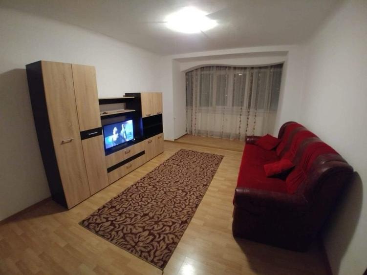 Garsonieră decomandată în Brazda lui Novac