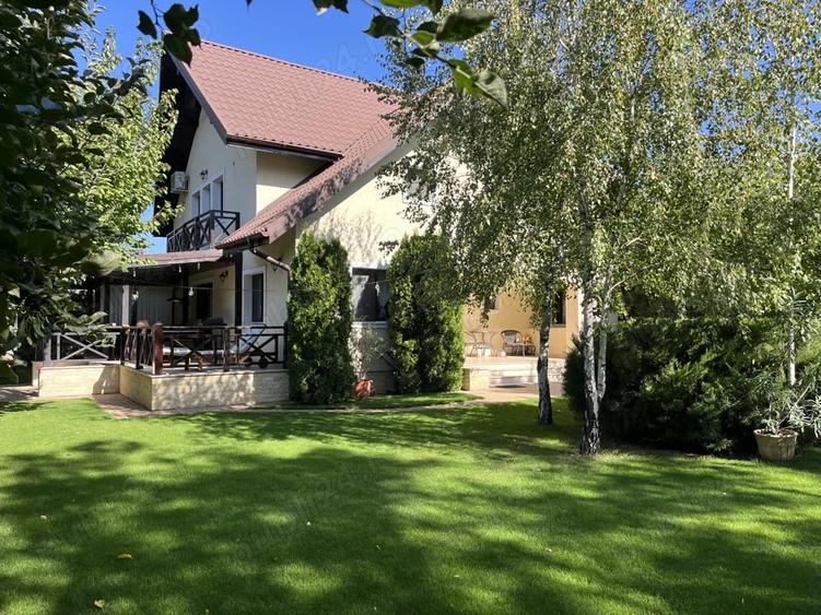 Casă cu Teren 600 Mp în Ostratu
