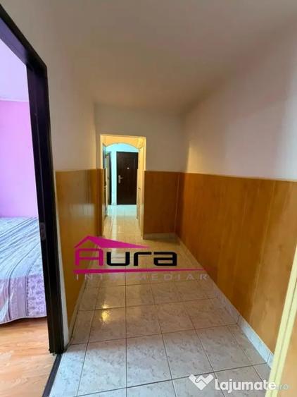 Apartament cu 3 camere decomandat în E3