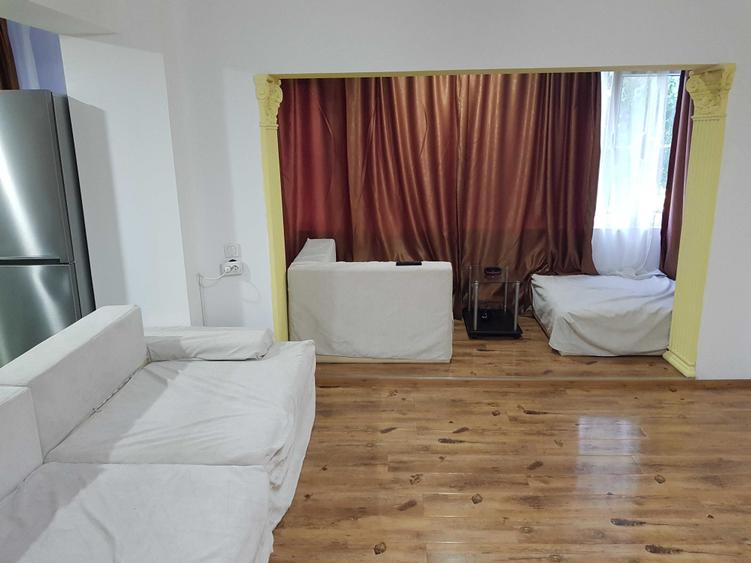 Apartament cu 2 camere decomandat în Doamna Ghica