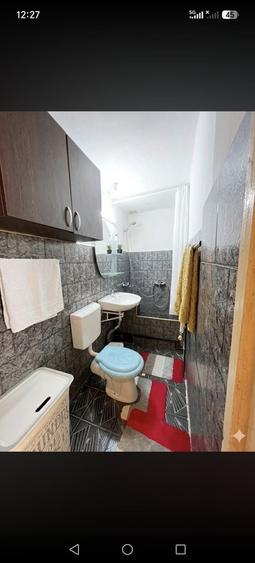 Apartament cu 2 camere semidecomandat în Decebal
