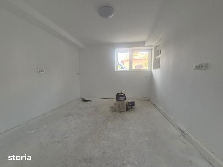 Casă cu 5 camere cu Canalizare în Tomis I
