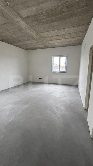 Casă individuală cu 3 camere cu Canalizare în Bascov