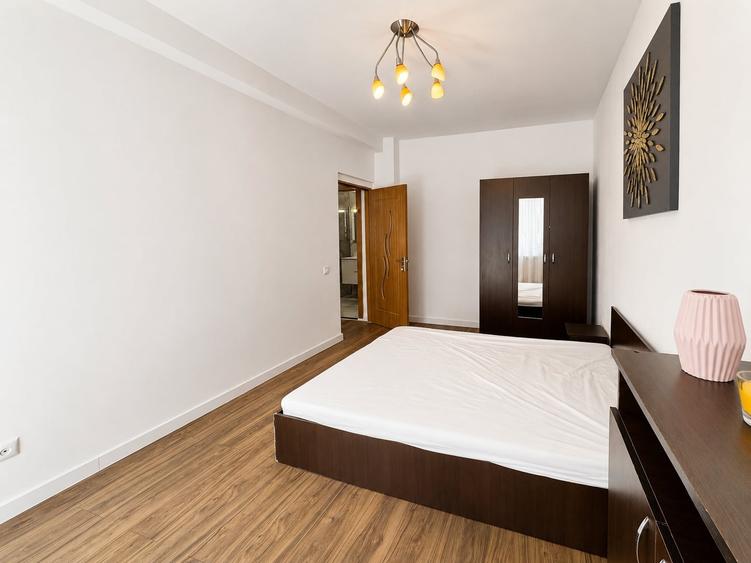 Apartament cu 2 camere semidecomandat, mobilat în Zorilor