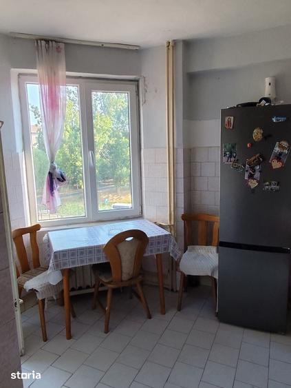 Apartament de vanzare Cantemir - 3
