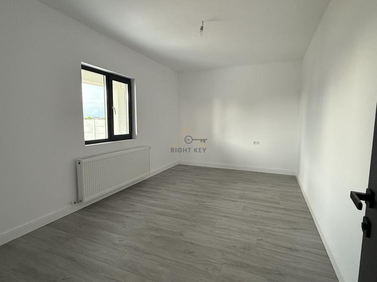 Casă individuală cu 5 camere cu Teren 500 Mp în Ciorogârla