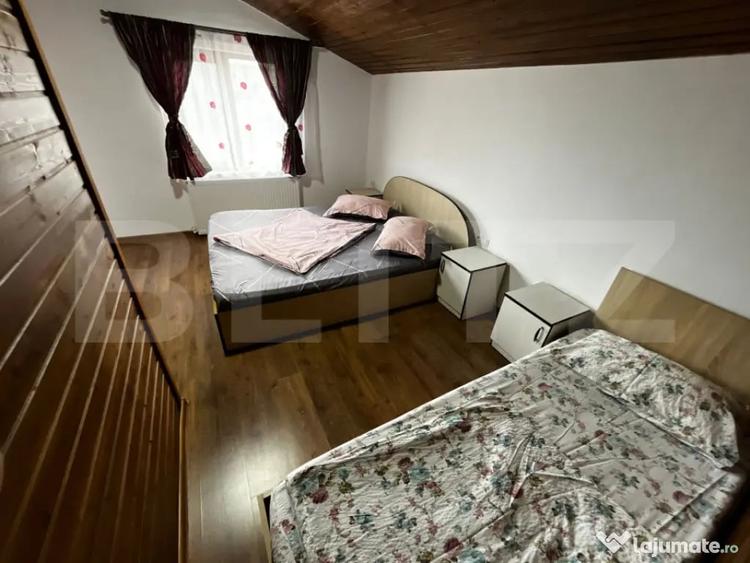 Casă cu 7 camere cu Teren 182 Mp în Beclean