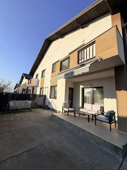 Casă cu 4 camere în Ciurbești