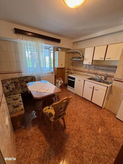 Apartament cu 2 camere, mobilat în Central
