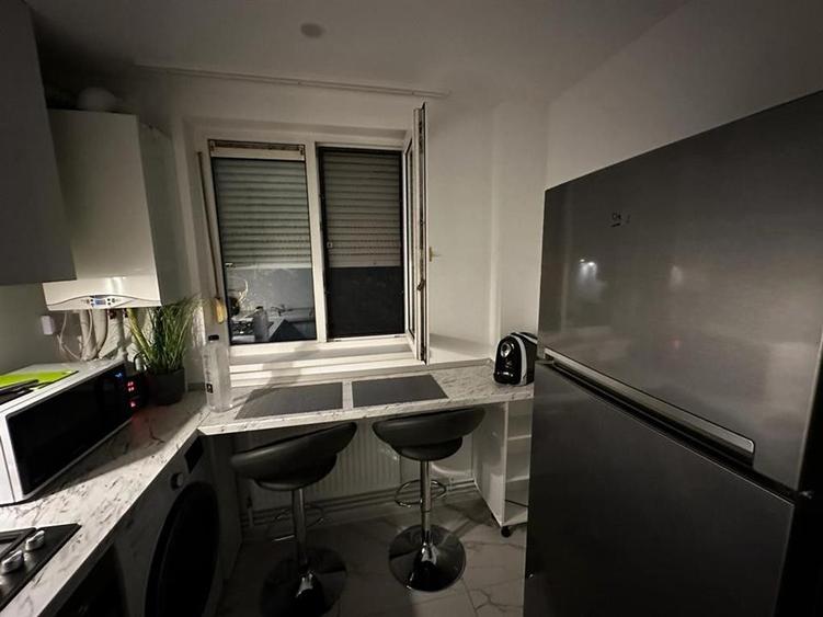 Apartament cu 2 camere decomandat în Olimpia-Stadion