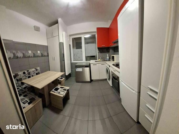 Apartament cu 2 camere semidecomandat în Brazda lui Novac