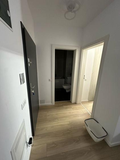 Apartament cu 2 camere nedecomandat în Calea Moldovei