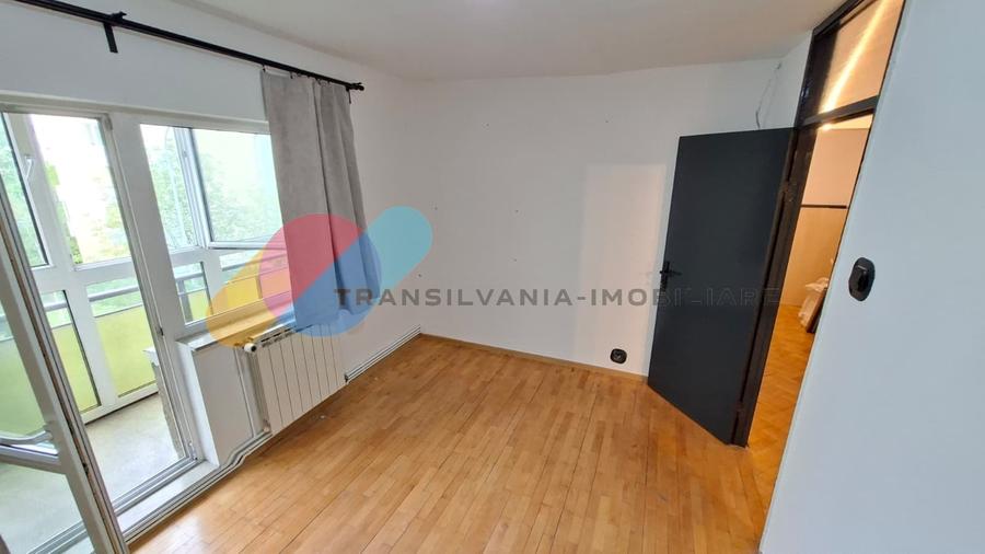Apartament cu 4 camere decomandat în Mănăștur