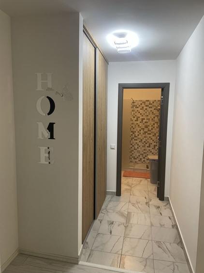 Apartament cu 2 camere semidecomandat în Unirii