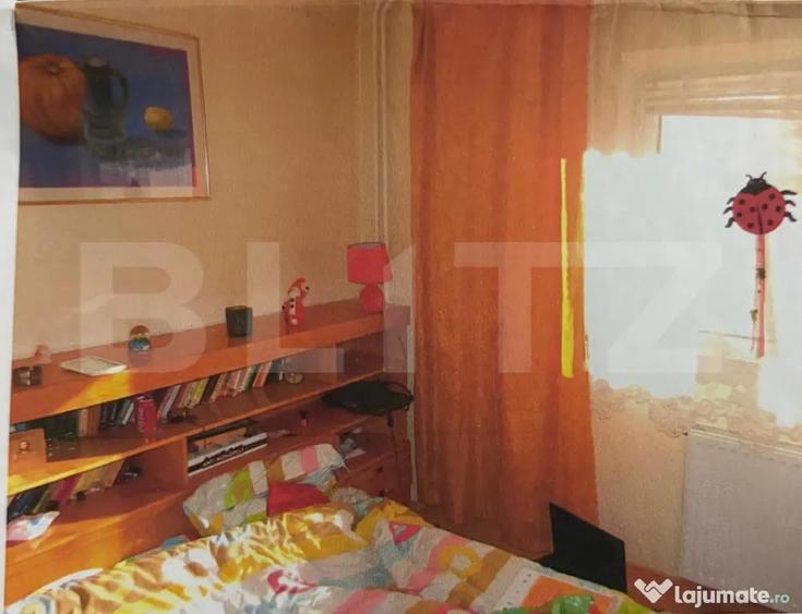 Apartament cu 3 camere decomandat în Central