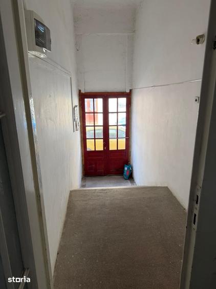 Spațiu comercial, de 1,230 mp, în Ultracentral