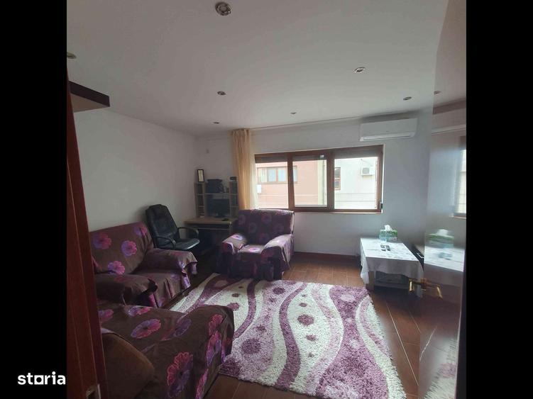 Apartament cu 2 camere decomandat în Mogoșoaia