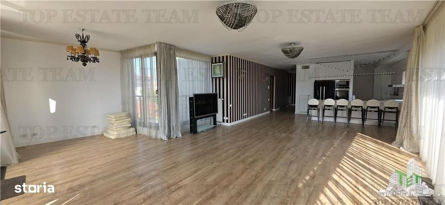 Apartament cu 4 camere decomandat, mobilat în Polonă
