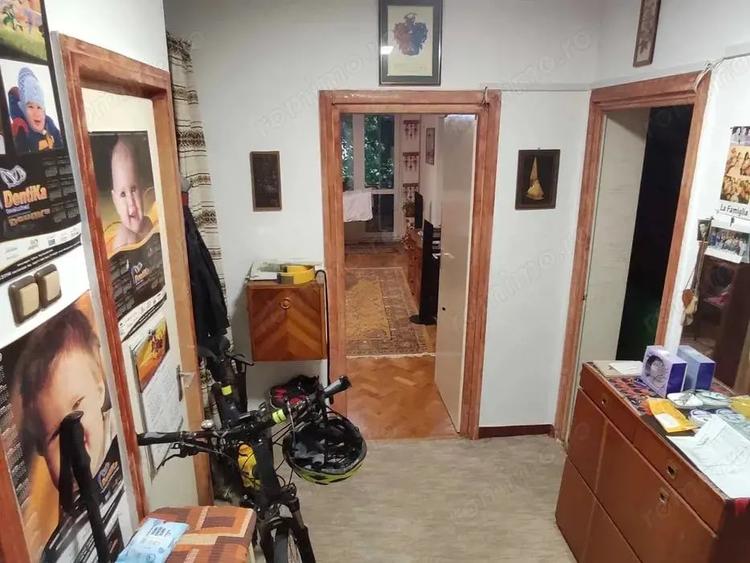 7 Noiembrie - Vanzare ap. 3 camere - Str. C-tin Romanu Vivu - 2