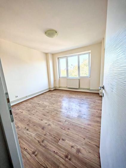 Apartament cu 2 camere semidecomandat în Ultracentral