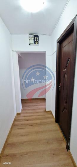 Apartament de vanzare in zona Craiovita langa Scoala Mihai Viteazul