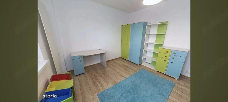 Apartament cu 3 camere decomandat în 13 Septembrie