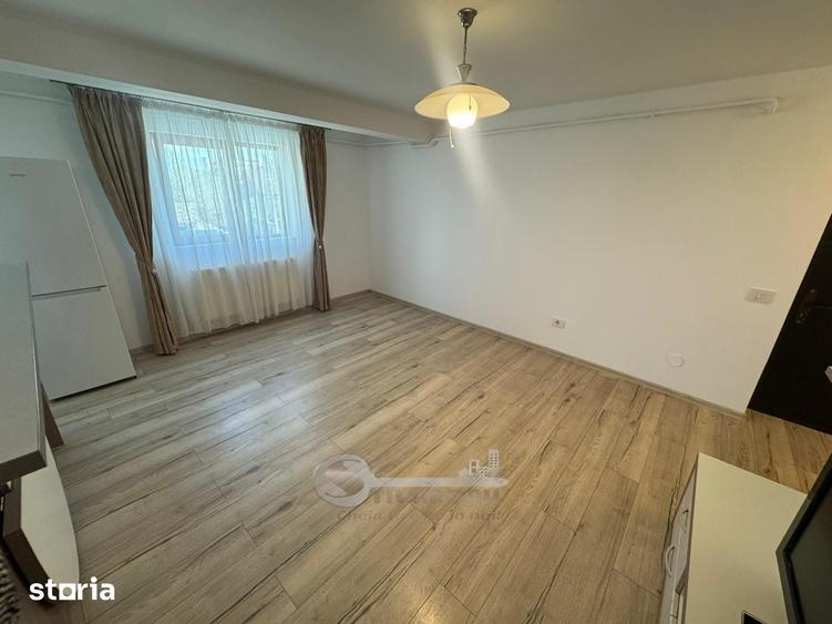 Apartament cu 3 camere în Tudor Vladimirescu