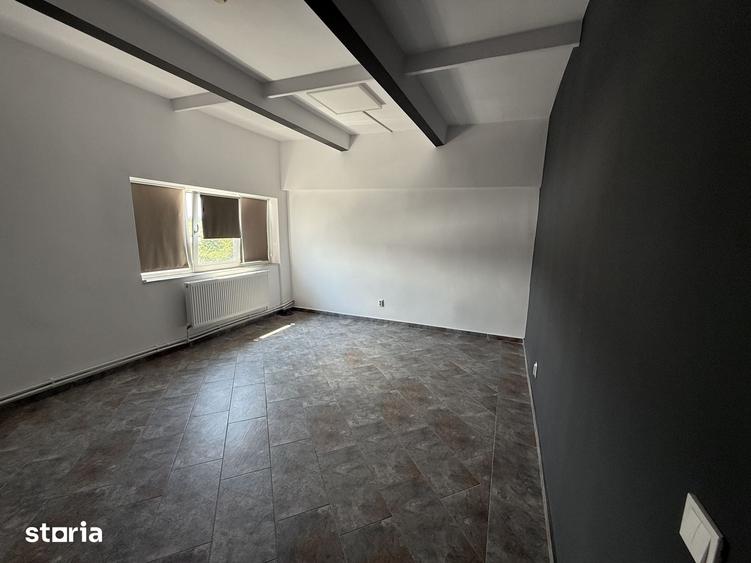 Spațiu comercial, de 312 mp, în Șerbănești